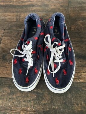 Men’s polo sneakers